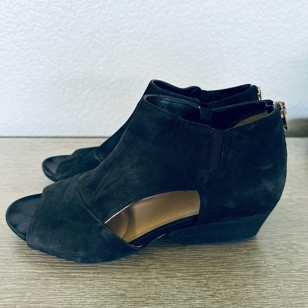 Naturalizer Black Leather Block Wedge Heel Sandals 9 - Picture 4 of 8
